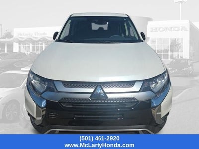 2020 Mitsubishi Outlander SE