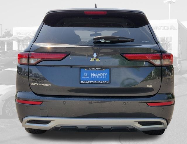 2024 Mitsubishi Outlander SE