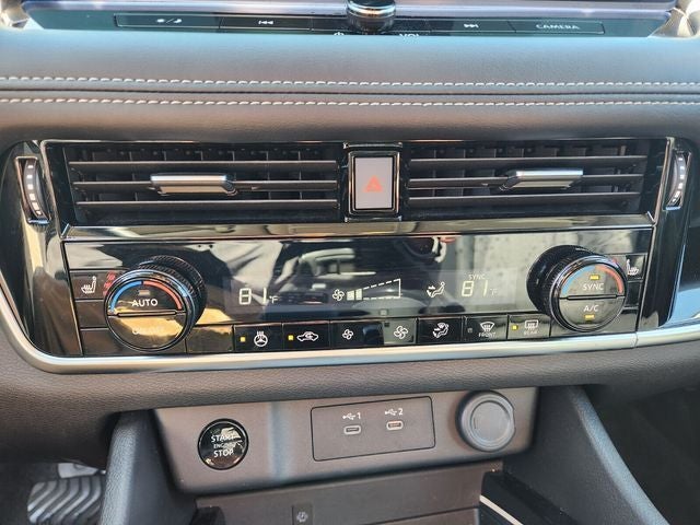 2025 Nissan Rogue SL