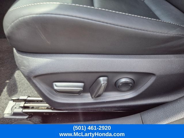 2025 Toyota Prius XLE