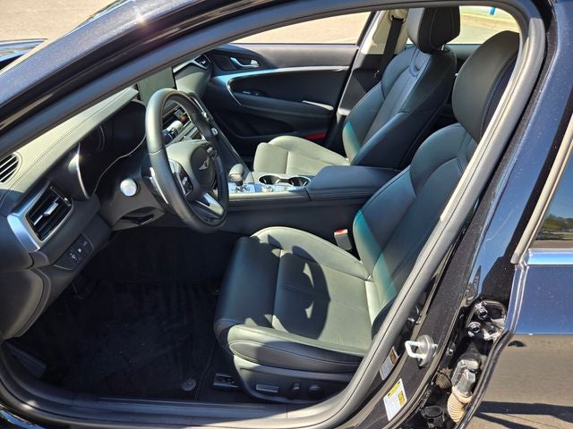 2025 Genesis G70 2.5T