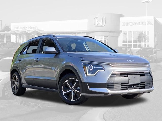 2025 Kia Niro LX
