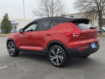 2022 Volvo XC40 R-Design
