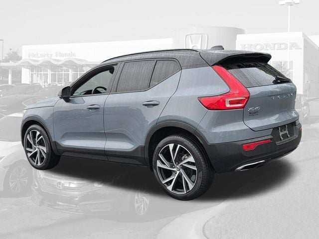 2020 Volvo XC40 R-Design