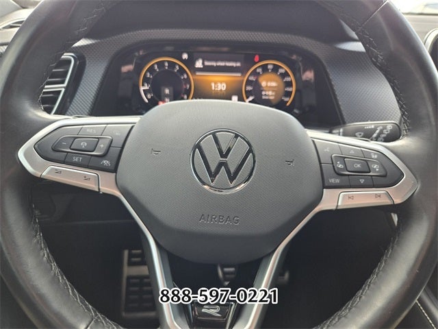 2024 Volkswagen Atlas Cross Sport 2.0T SEL R-Line