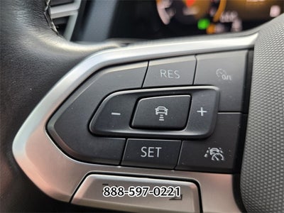 2024 Volkswagen Atlas Cross Sport 2.0T SEL R-Line