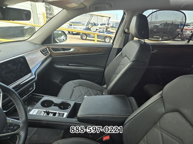 2024 Volkswagen Atlas 2.0T SE