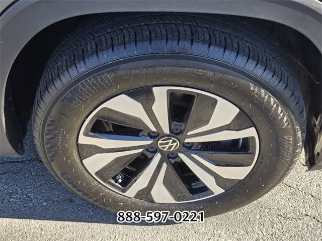 2024 Volkswagen Atlas 2.0T SE