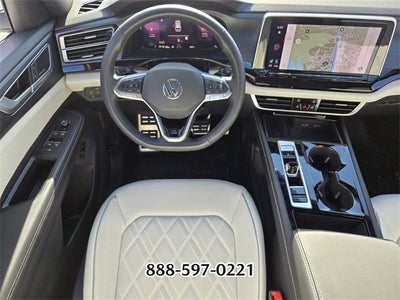 2025 Volkswagen Atlas Cross Sport 2.0T SEL Premium R-Line