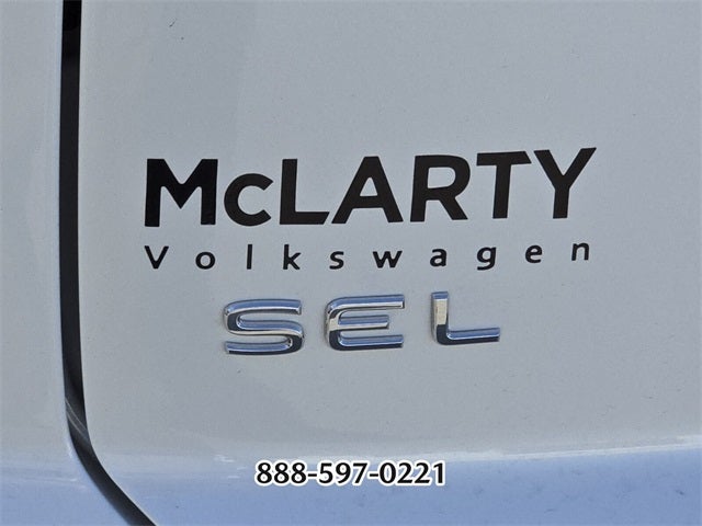 2025 Volkswagen Atlas Cross Sport 2.0T SEL Premium R-Line