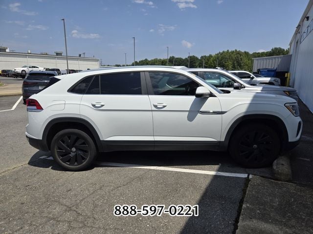 2024 Volkswagen Atlas Cross Sport 2.0T SE w/Technology