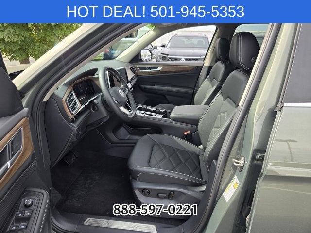 2026 Volkswagen Atlas SE w/Technology
