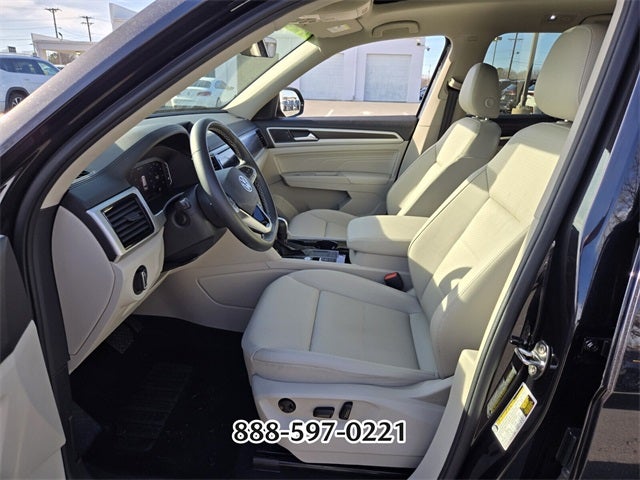 2023 Volkswagen Atlas 2.0T SE w/Technology