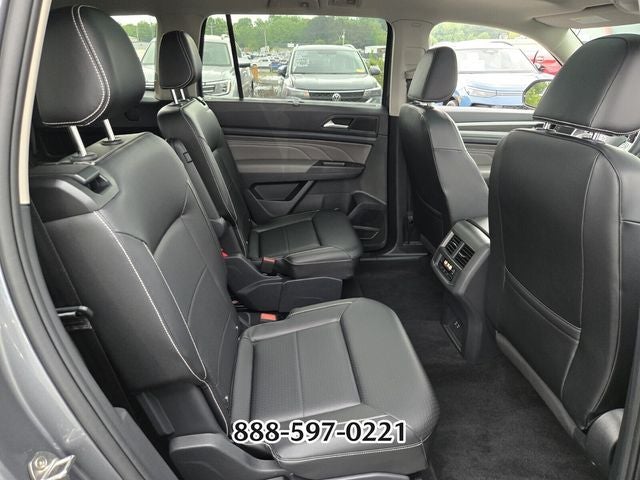 2022 Volkswagen Atlas 3.6L V6 SE w/Technology