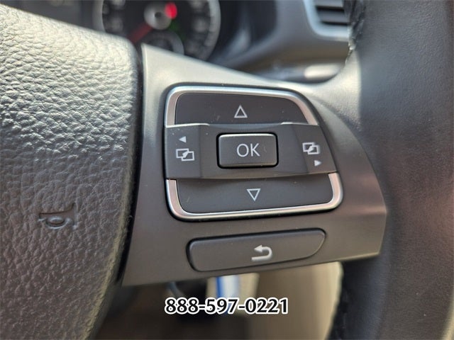 2013 Volkswagen Passat TDI SE w/Sunroof