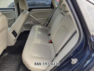 2022 Volkswagen Passat 2.0T SE
