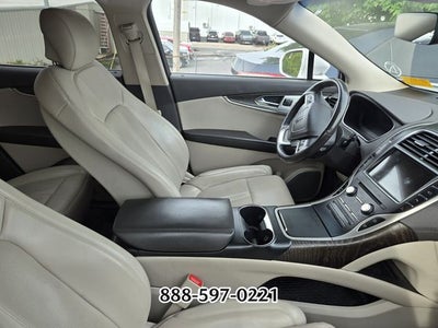2019 Lincoln Nautilus Reserve