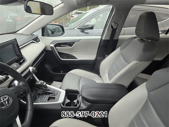 2021 Toyota RAV4 XLE Premium