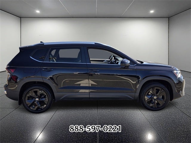 2025 Volkswagen Taos 1.5T SE