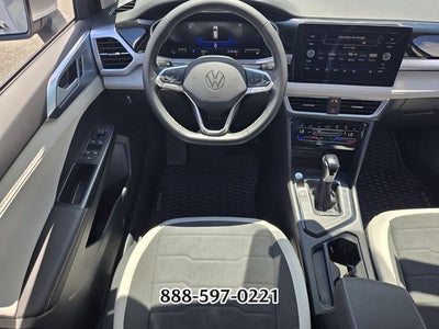 2025 Volkswagen Taos 1.5T SE