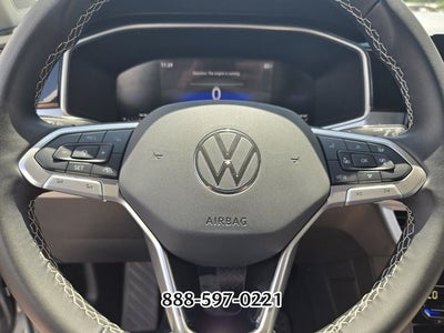 2025 Volkswagen Taos 1.5T SE
