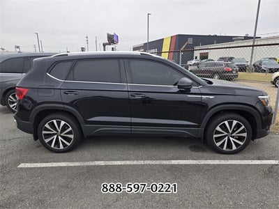 2024 Volkswagen Taos 1.5T SE