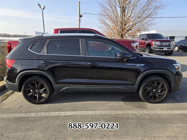 2023 Volkswagen Taos 1.5T SE