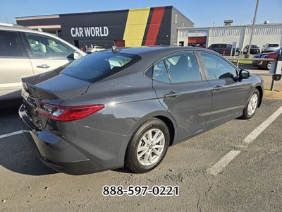 2025 Toyota Camry LE