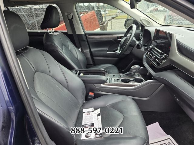 2021 Toyota Highlander Hybrid Limited