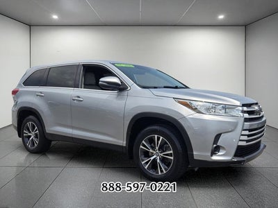2019 Toyota Highlander LE