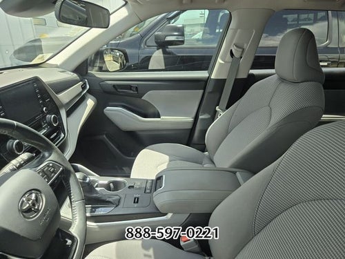 2021 Toyota Highlander LE