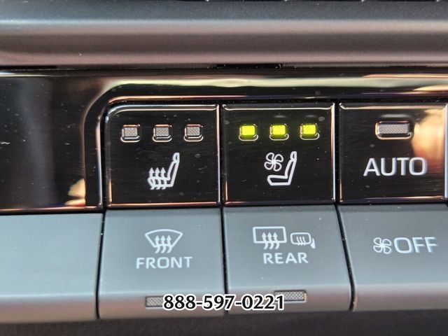 2024 Toyota Crown Platinum