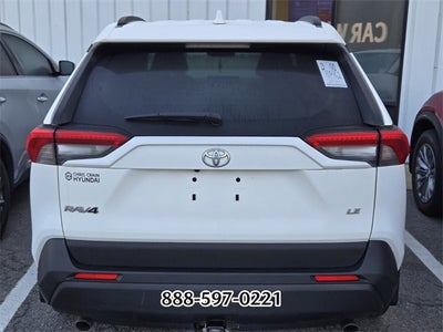 2021 Toyota RAV4 LE