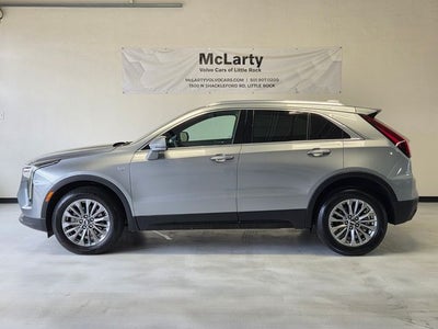 2024 Cadillac XT4 Premium Luxury