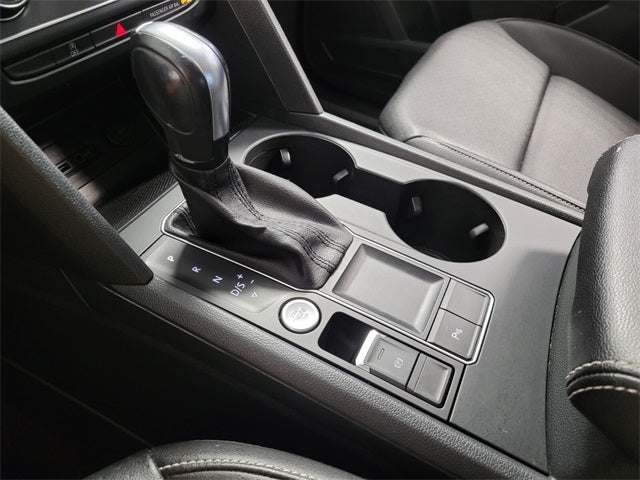 2021 Volkswagen Atlas 3.6L V6 SE w/Technology R-Line