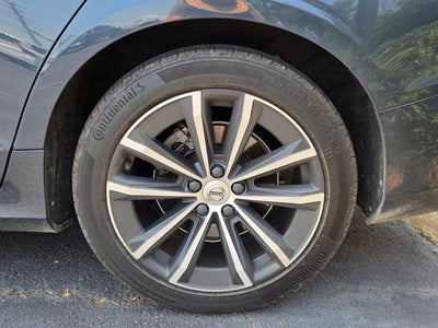 2022 Volvo S60 B5 Momentum