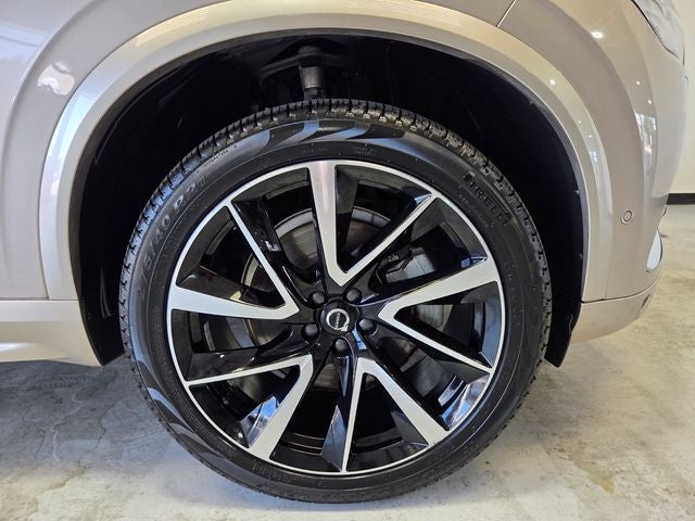 2023 Volvo XC90 B6 Plus 6-Seater