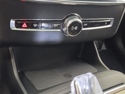 2025 Volvo XC90 B6 Plus 7-Seater 2025.5