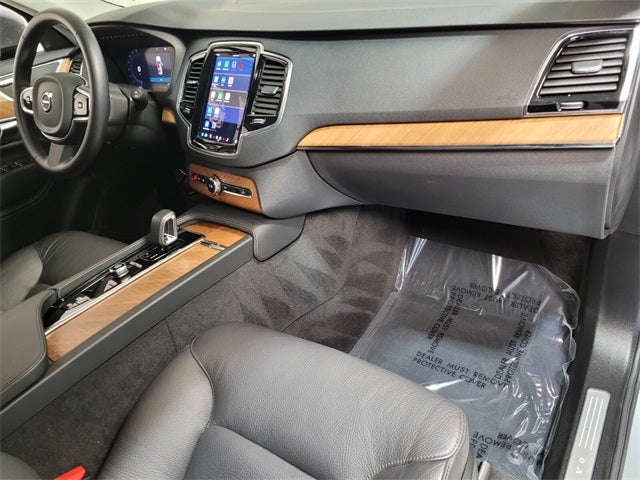 2025 Volvo XC90 B6 Plus 7-Seater