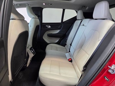 2019 Volvo XC40 Momentum