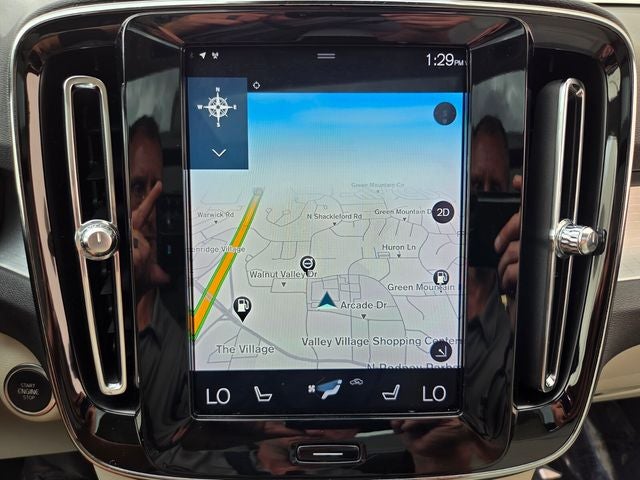 2019 Volvo XC40 Momentum