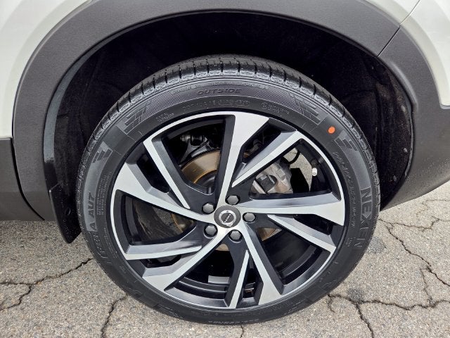 2021 Volvo XC40 R-Design