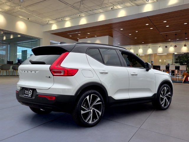 2021 Volvo XC40 R-Design