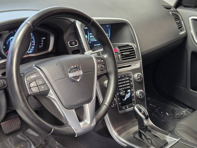 2015 Volvo XC60 T5 Premier