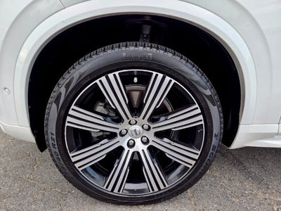 2022 Volvo XC90 T6 Inscription