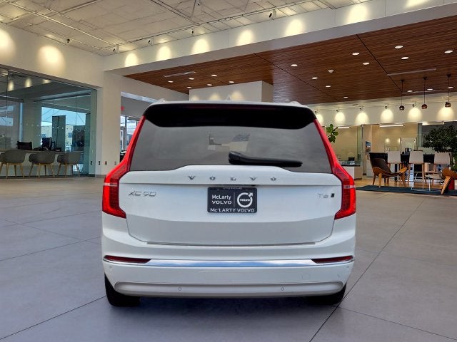 2022 Volvo XC90 T6 Inscription