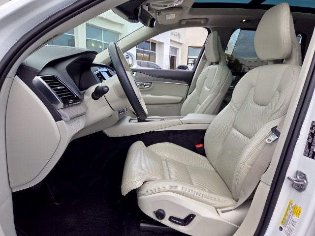 2022 Volvo XC90 T6 Inscription