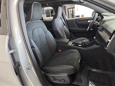 2023 Volvo XC40 Recharge Pure Electric Ultimate