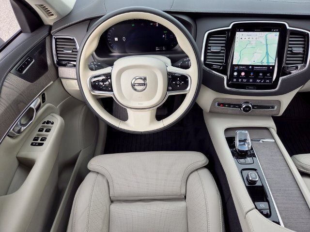 2023 Volvo XC90 Recharge Plug-In Hybrid Ultimate