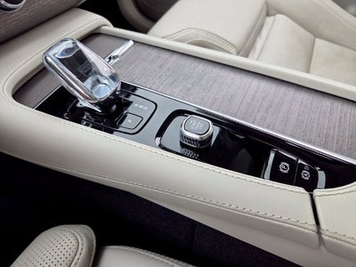 2023 Volvo XC90 Recharge Plug-In Hybrid Ultimate